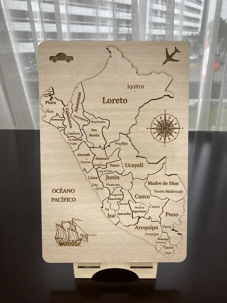 Mapa del Perú educativo de madera